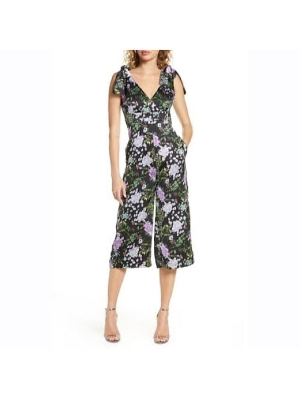 Women’s Foxiedox Black FloralJumpsuit Size XS